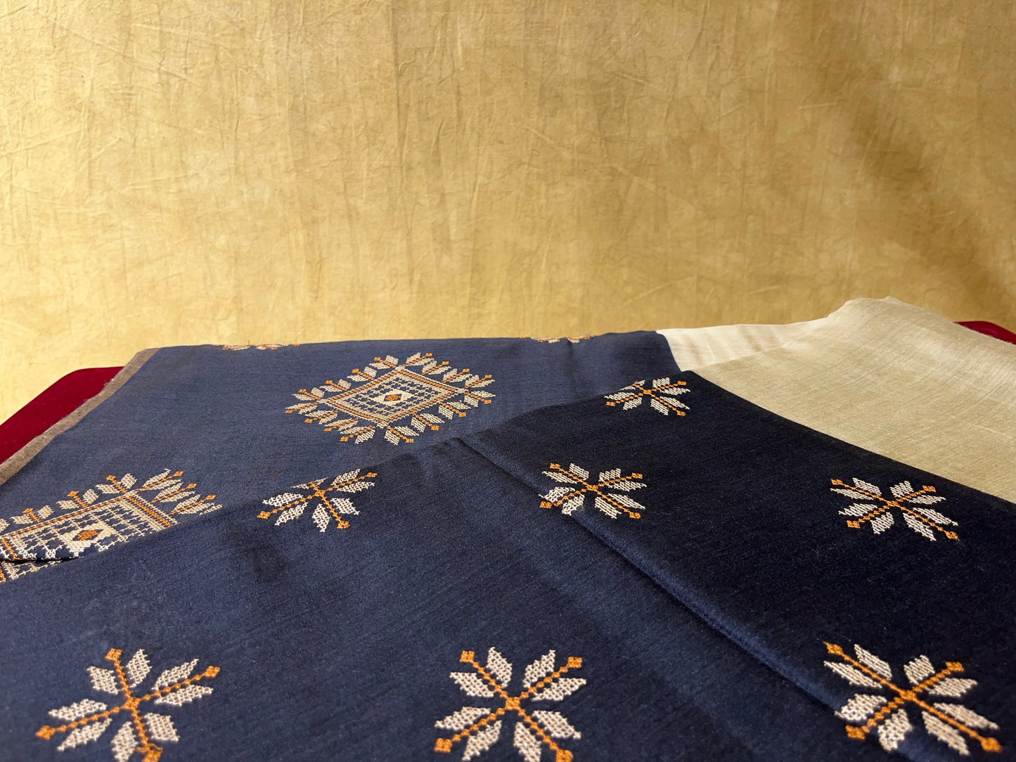 BLACK & GREY COLOUR MUNGA TUSSAR SILK SAREE WITH CROSS STITCH EMBROIDERY