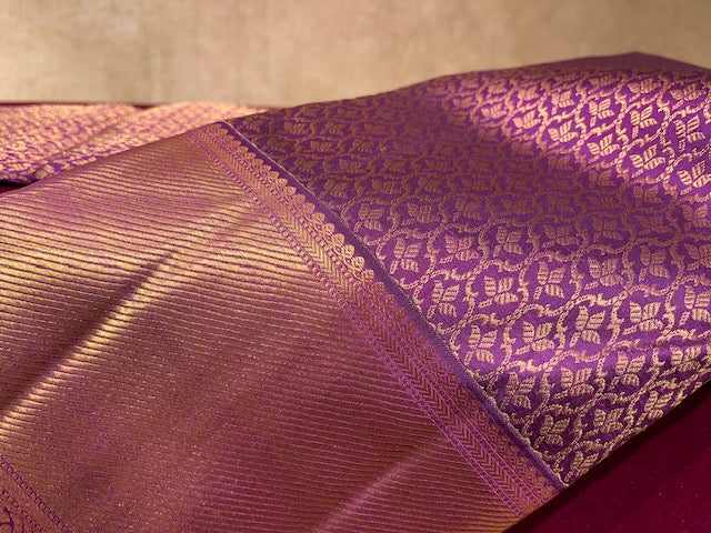 Pista Green with Dark Purple Border Pure Zari Kanchipuram Silk Saree - –  Thriya Silks