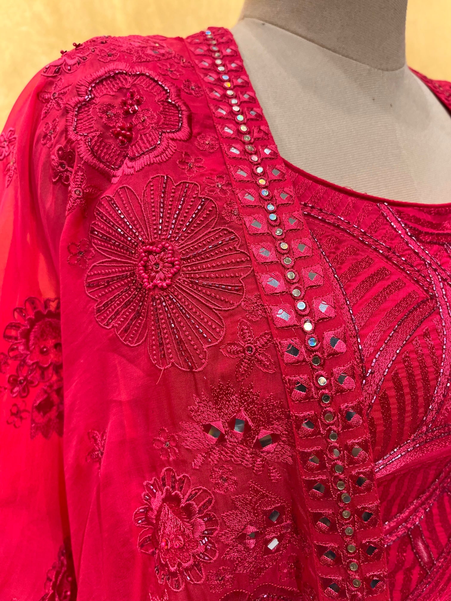 Buy Powder Pink Embroidered Indo-Western Bandi Set In Georgette KALKI  Fashion India