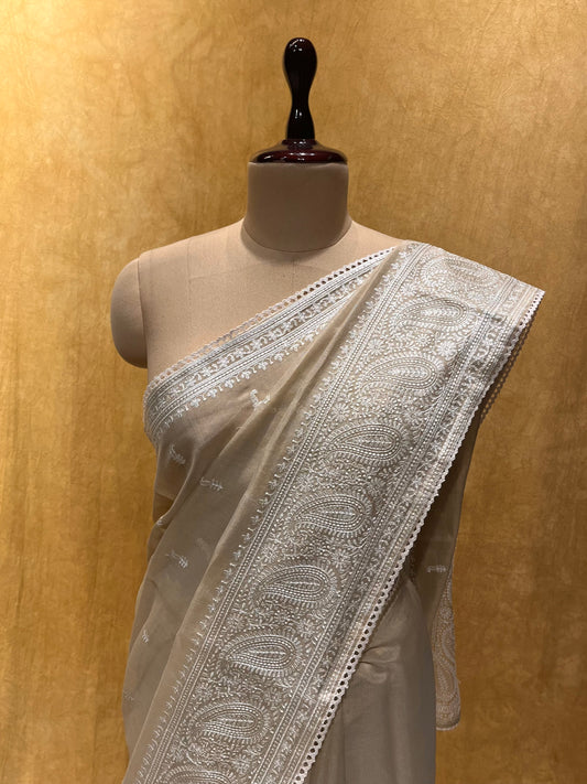 (DELIVERY IN 25 DAYS) BEIGE COLOUR COTTON SILK EMBROIDERY SAREE EMBELLISHED WITH RESHAM EMBROIDERYu