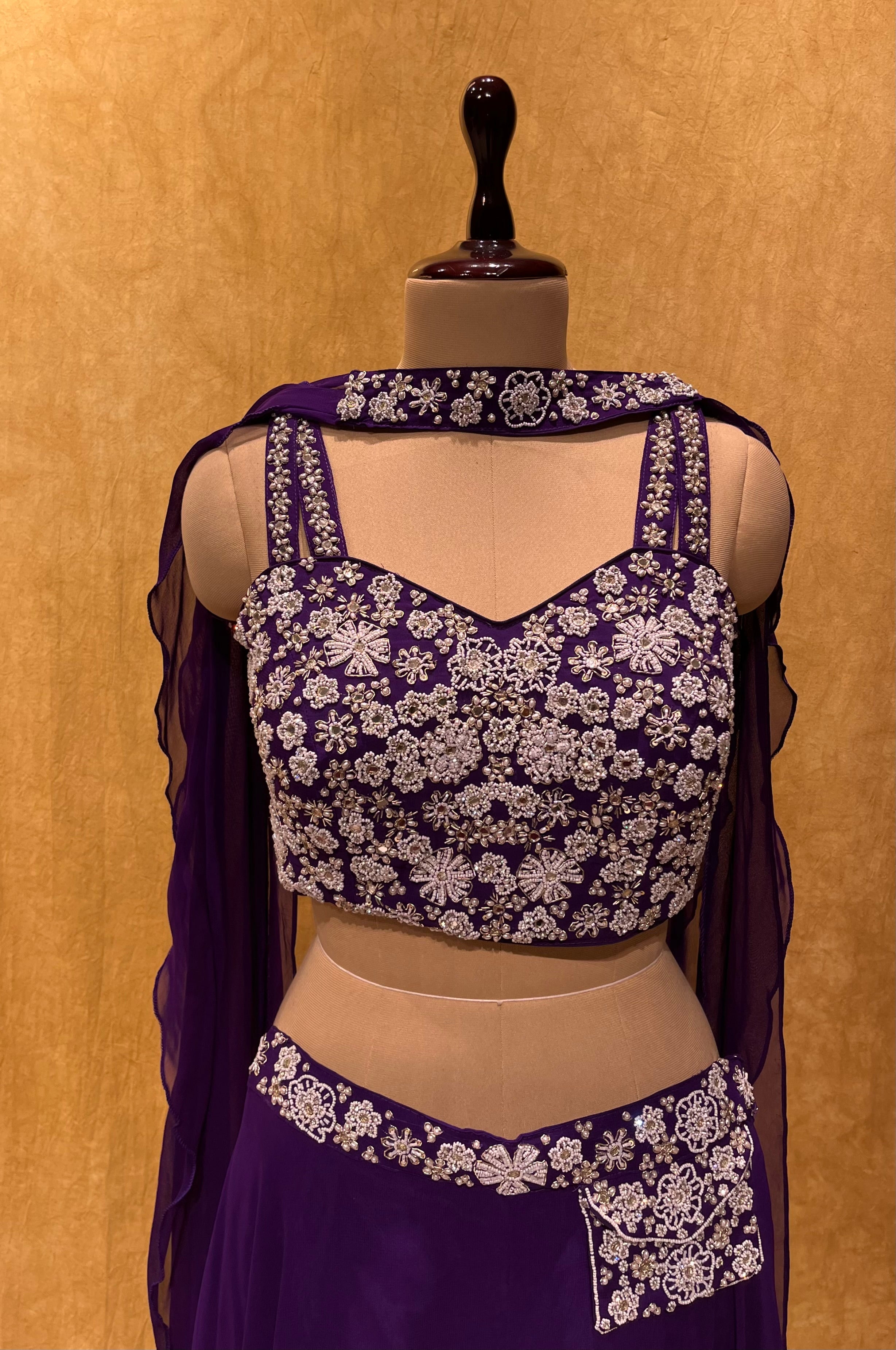 Crop top and Trail Plazo – Narnee By Sonali Gupta