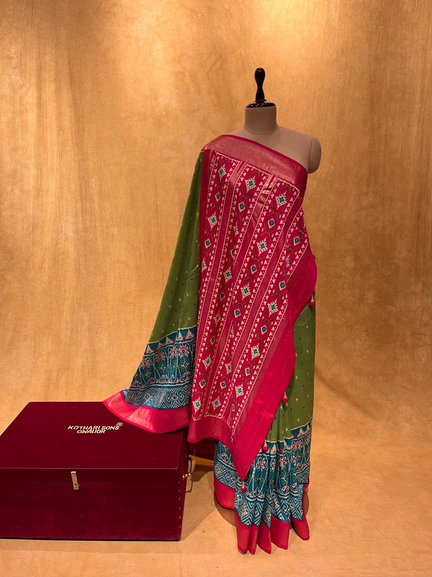 Buy Satrani Woven, Embellished, Self Design Paithani Silk Blend, Jacquard  Purple, Maroon, Multicolor Sarees Online @ Best Price In India |  Flipkart.com