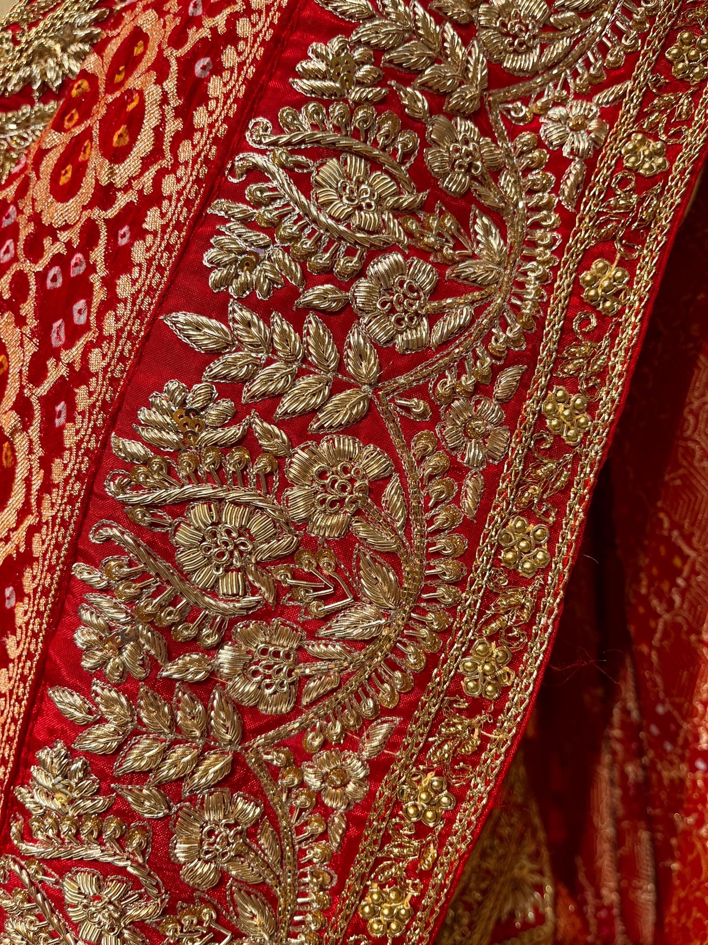 RED COLOUR GEORGETTE KHADDI SAREE EMBELLISHED WITH HAND EMBROIDERED ZARDOZI WORK