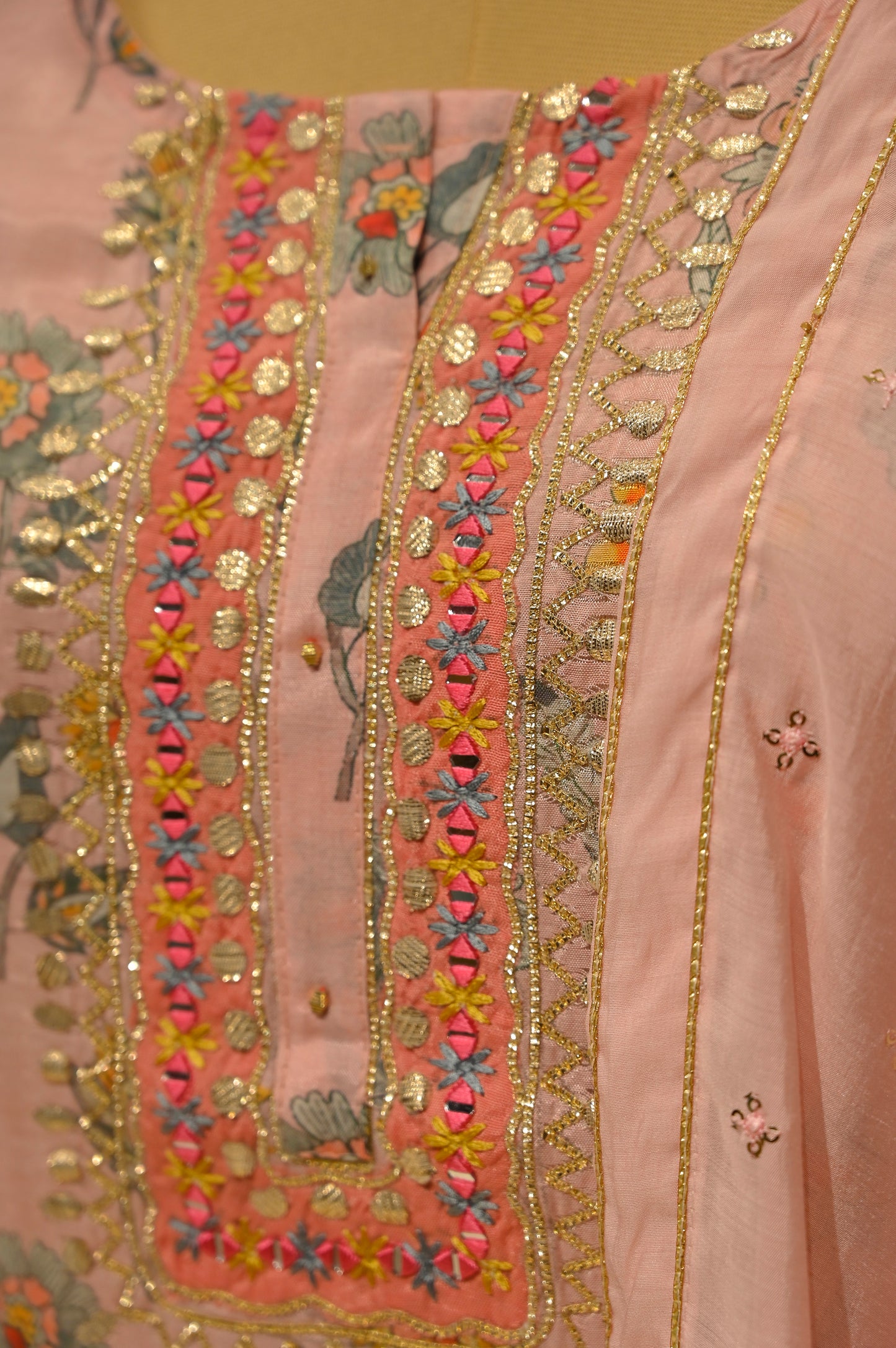 PEACH MUSLIN PRINTED UNSTITCHED SUIT WITH GOTA PATI WORK